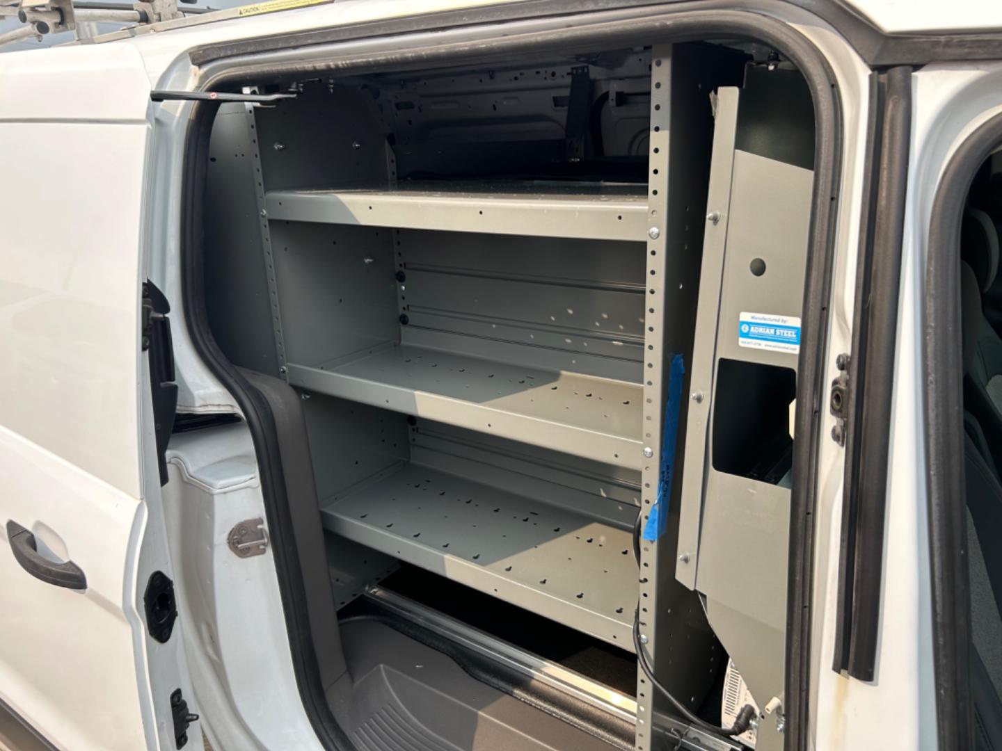 2020 White Ford Transit Connect Cargo Van XL LWB w/Rear 180 Degree Door (NM0LS7E25L1) with an 2.5L L4 DOHC 16V engine, 6A transmission, located at 1687 Business 35 S, New Braunfels, TX, 78130, (830) 625-7159, 29.655487, -98.051491 - Photo#4